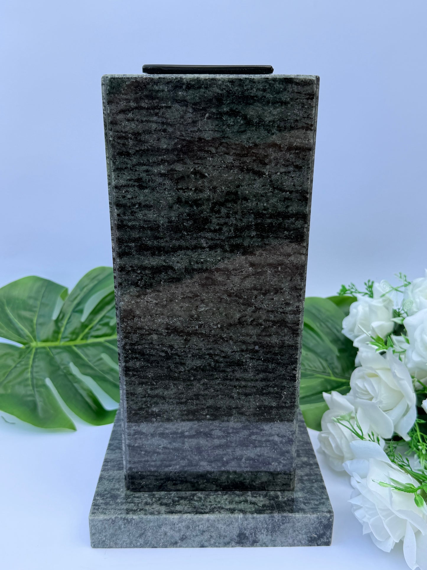 Olive Green kapų vaza